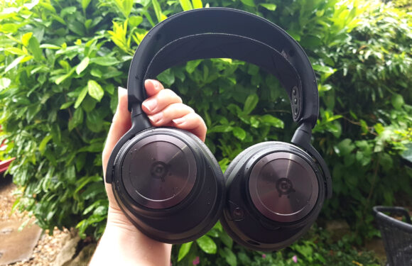 Top-Rated Headsets According to Reviews